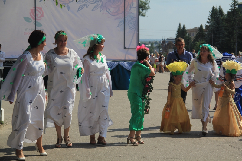 Прошел первый фестиваль «Аткарские розы»