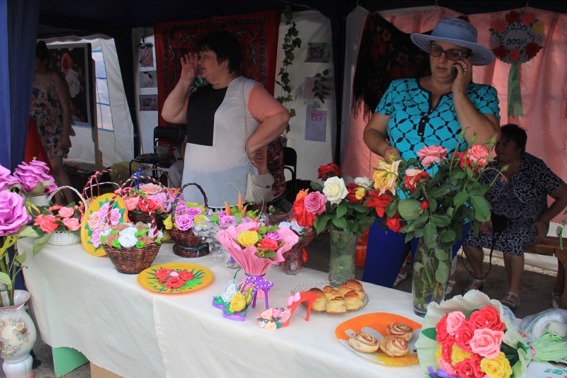 Прошел первый фестиваль «Аткарские розы»