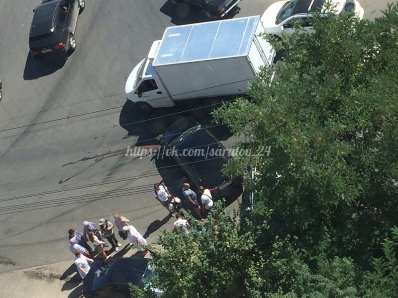 В Юбилейном в ДТП попал автомобиль с правительственными номерами