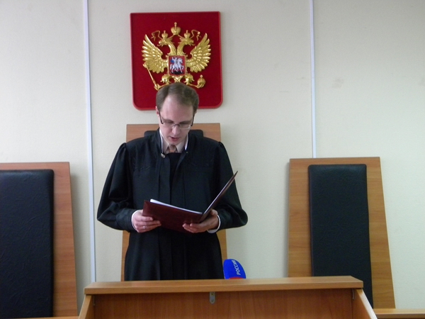 Виновный в автокатастрофе с гибелью школьниц около «Ленты» осужден на 4 года