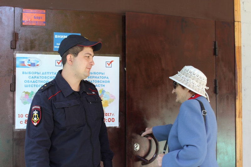 В Саратовской области перед выборами росгвардейцы обезоружили стрелковые тиры