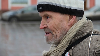 Осужденный пенсионер Кутузов просит исключить себя из списка террористов