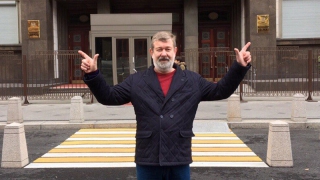 В дом бежавшего из России Вячеслава Мальцева пришли силовики В дом бежавшего из России Вячеслава Мальцева пришли силовики