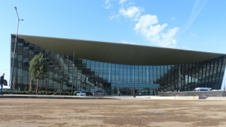 Виктор Муллин: Бизнес-объединения области с энтузиазмом ждут начала работы аэропорта Гагарин Виктор Муллин: Бизнес-объединения области с энтузиазмом ждут начала работы аэропорта Гагарин