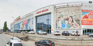 Возле ТЦ «Сити Молл» обнаружили труп 13-летнего мальчика Возле ТЦ «Сити Молл» обнаружили труп 13-летнего мальчика