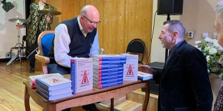 В Саратове прошла презентация книги Сергея Макарова «Великорусская социоматериальная матрешка» В Саратове прошла презентация книги Сергея Макарова «Великорусская социоматериальная матрешка»