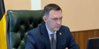 В Энгельсе за год демонтировали 688 незаконных объектов В Энгельсе за год демонтировали 688 незаконных объектов