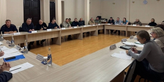 В Энгельсе переводят многоквартирные дома на оплату отопления по счетчикам В Энгельсе переводят многоквартирные дома на оплату отопления по счетчикам