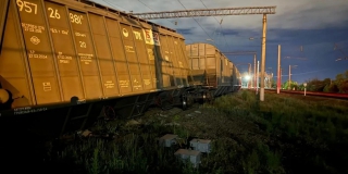 В Саратовской области мастер ждет суда за сход 7 вагонов поезда В Саратовской области мастер ждет суда за сход 7 вагонов поезда