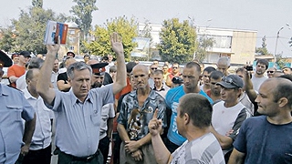 СМИ прогнозирует «пугачевский бунт» в Ростовской области СМИ прогнозирует «пугачевский бунт» в Ростовской области