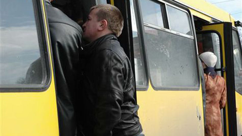 Саратовским автобусам разрешили ездить по «свободным» тарифам