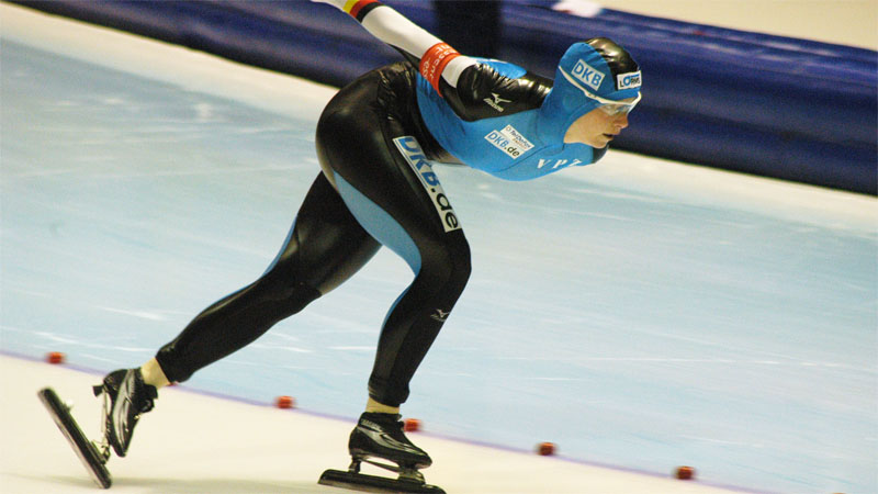 Саратовский конькобежец стал первым на «альтернативной Олимпиаде»