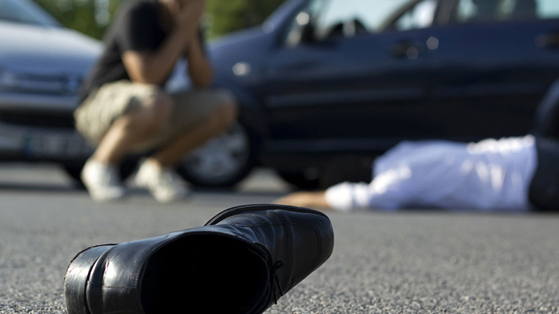 В Энгельсе водитель насмерть сбил пешехода и скрылся