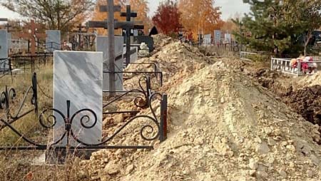 Глава Красноармейского района о засыпанных грунтом могилах: «Больше этого не повторится»
