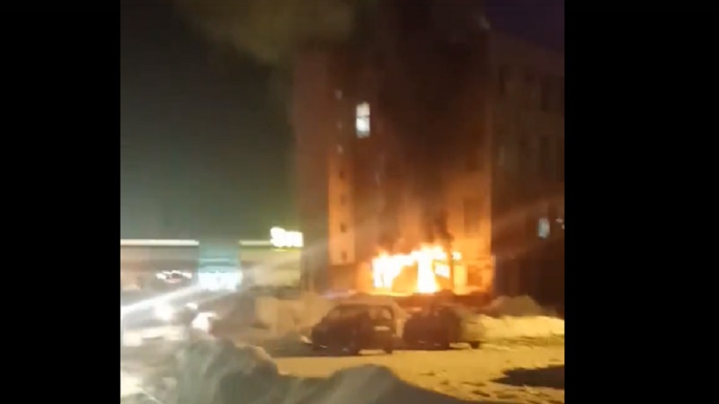Больше 40 пожарных тушили  завод «Газпроммаш»