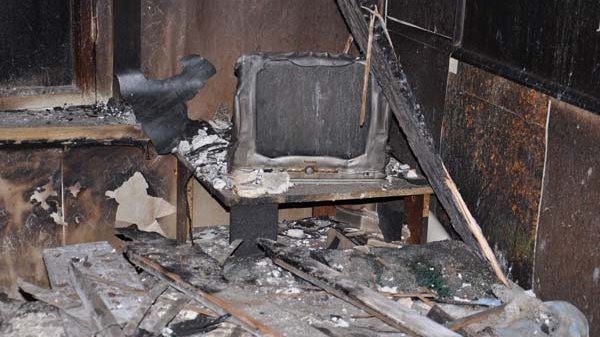 В Аткарске на пожаре в частном доме погибли двое мужчин