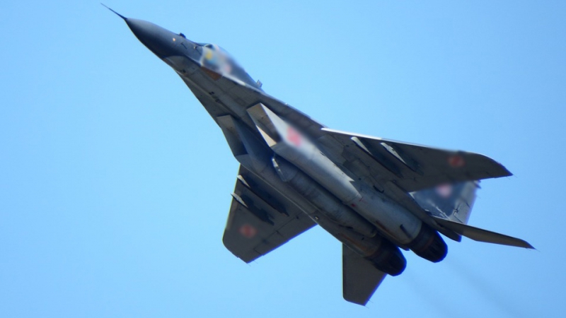 Военные приняли на вооружение новейшие истребители МиГ-35