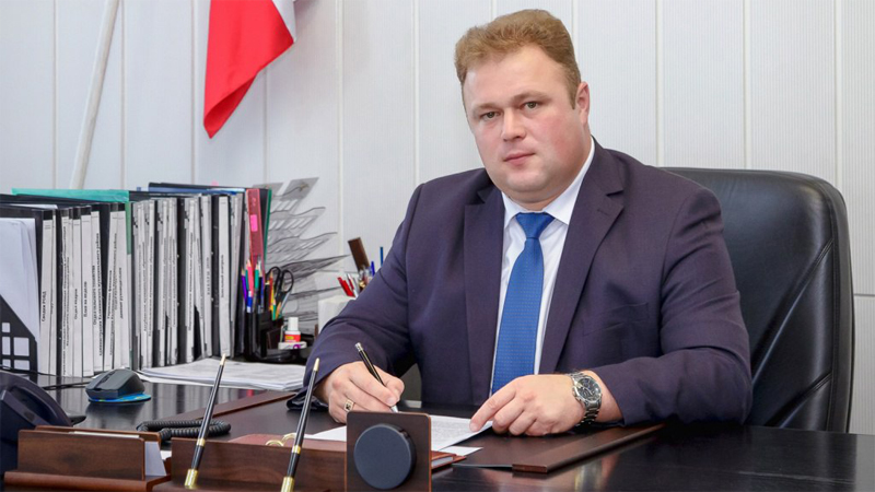 Главу Калининского района Олега Мортова отправили под домашний арест