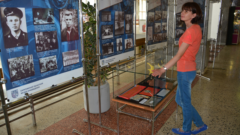 Выставку по случаю открытия международного аэропорта «Гагарин» организовали на саратовском вокзале