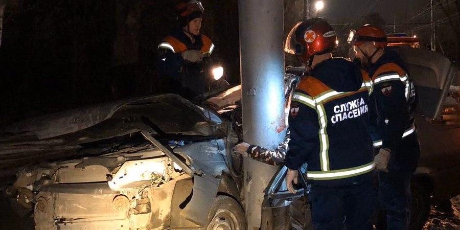 Ночное ДТП в Ленинском районе унесло жизнь водителя