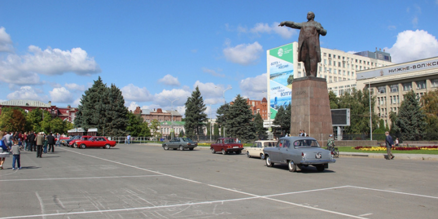 В Саратове автофлешмоб в День России отменили из-за коронавируса