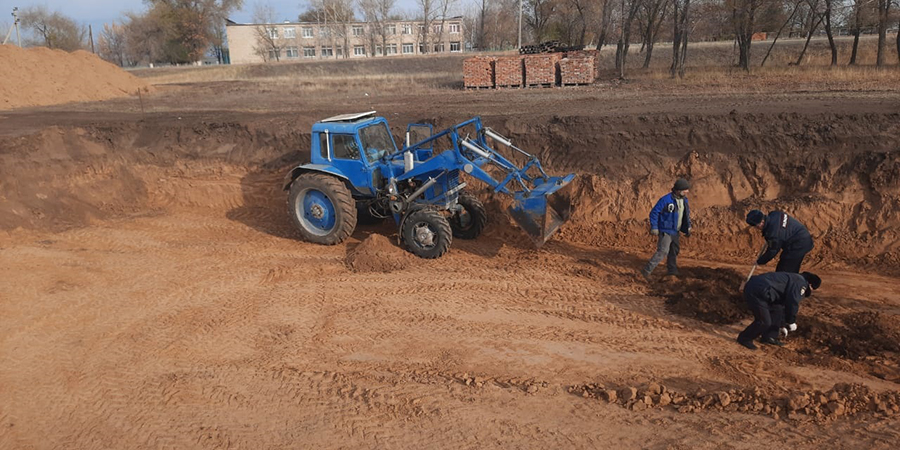В Духовницком районе трактор вычерпал человеческий скелет
