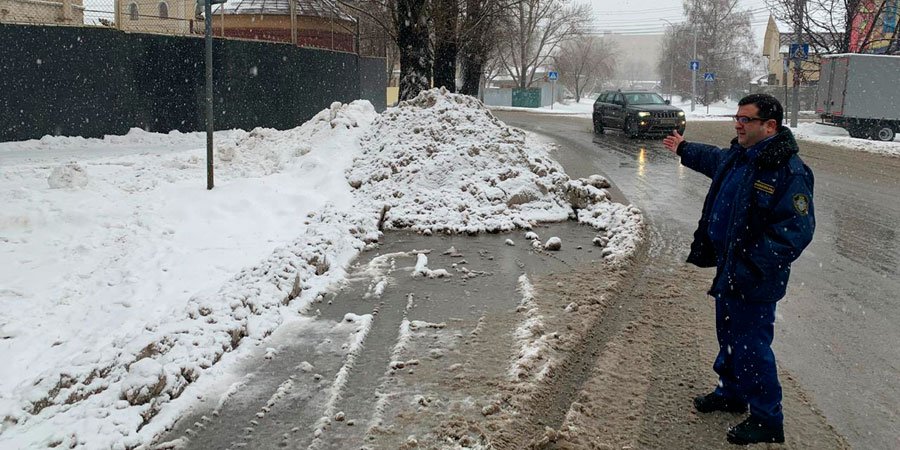 Снежный коллапс в Саратове. Прокуратура заявила о бессилии власти
