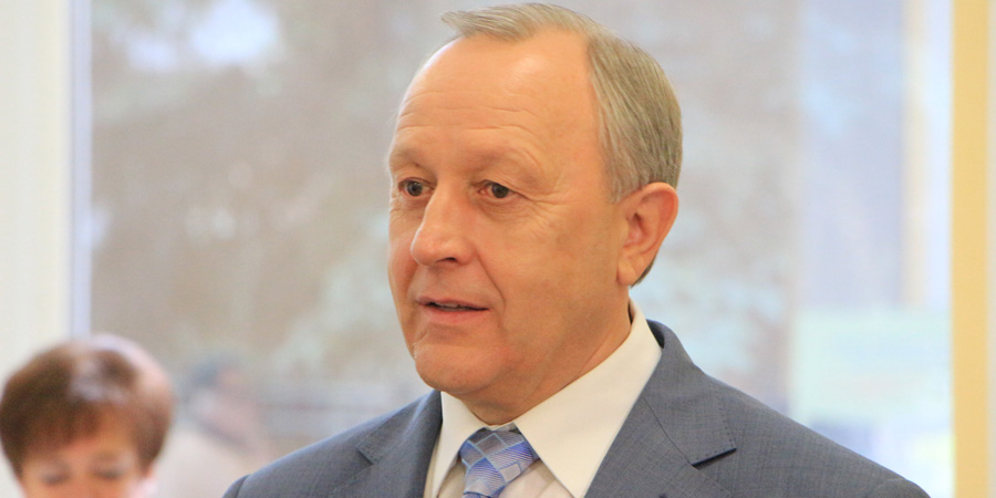 Эксперты заметили рост активности губернатора Саратовской области в «Инстаграме»