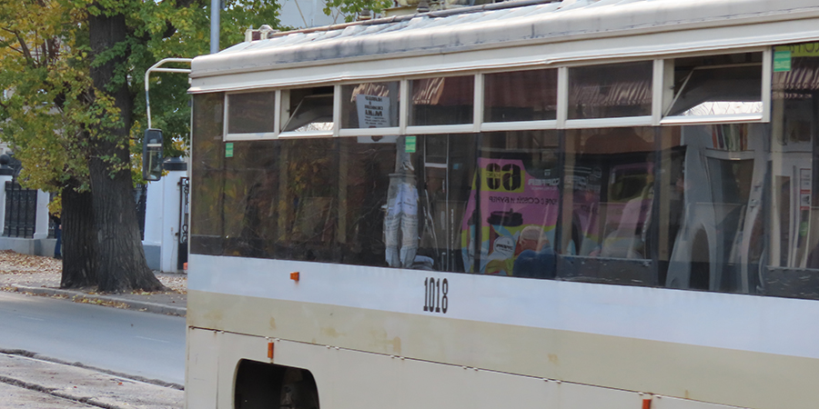 В Саратове почти 2 часа стоят трамваи №11