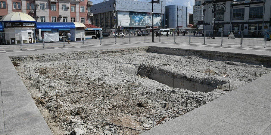 Радаев раскритиковал ход ремонта фонтана «Одуванчик»