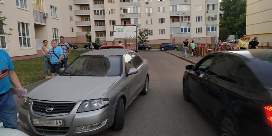 Во дворе ЖК «Царицынский» иномарка сбила 12-летнего мальчика