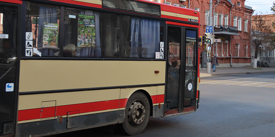 В Саратове прекратили работу 7 автобусных маршрутов