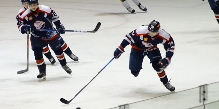 Саратовские хоккеисты взяли волевой реванш за «-10» в дерби