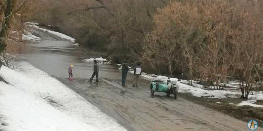В Саратовской области затоплено 17 мостов, 2 плотины и 2 участка дорог