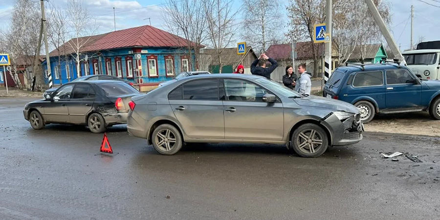 В Петровске ГИБДД призывает установить светофор после двух массовых ДТП