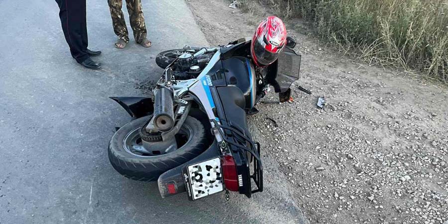 На Сокурском тракте в аварии с грузовиком пострадал мотоциклист
