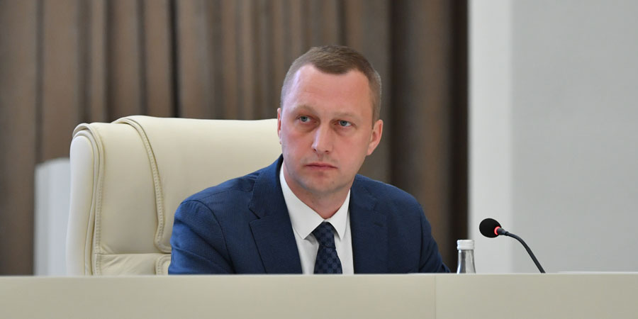 Бусаргин отправил в отставку Грибова и Радаева