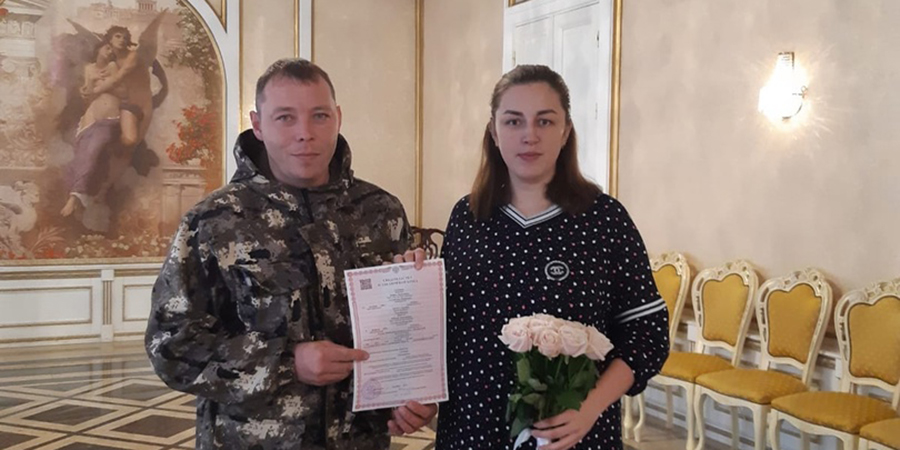 Невеста из Башкирии приехала в Саратов для свадьбы с мобилизованным