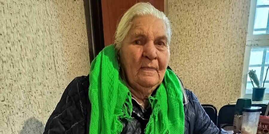 Под Аткарском 90-летняя женщина передала мобилизованным камуфляжную форму
