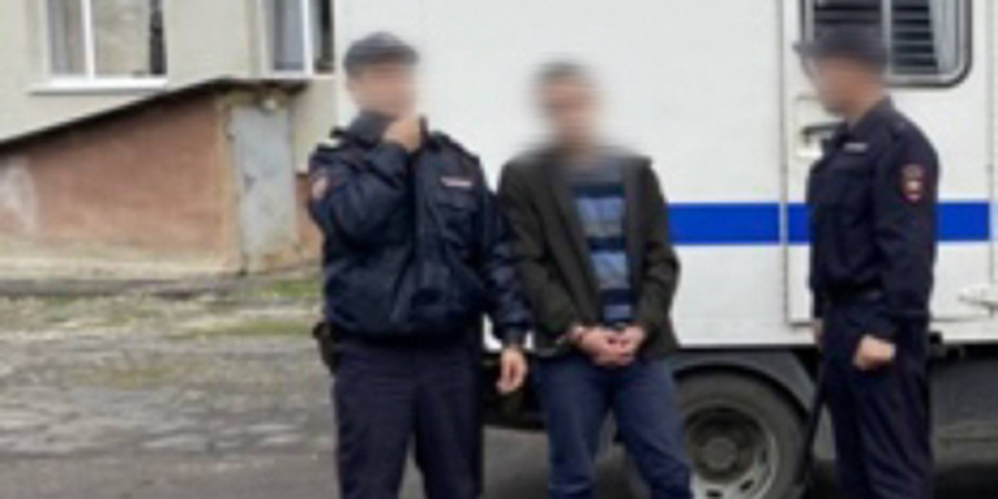 В Балашове 18-летний парень похитил ключи из квартиры знакомого и угнал его авто