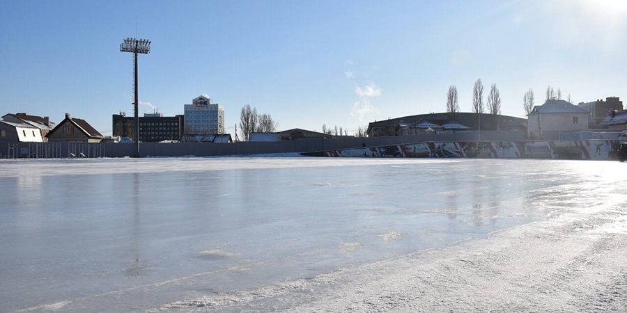 Чиновники объяснили закрытие стадиона в Юбилейном «таянием льда»