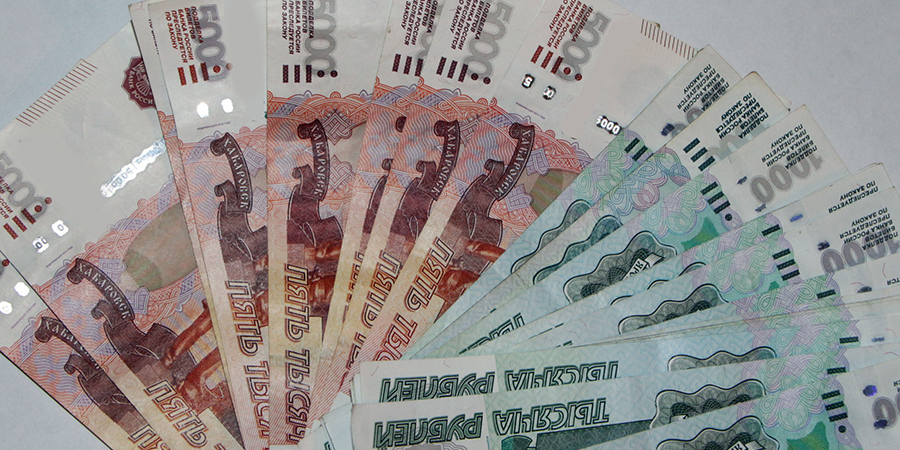 В Балашове задержали курьера мошенников за хищение 100 тысяч у пенсионерки