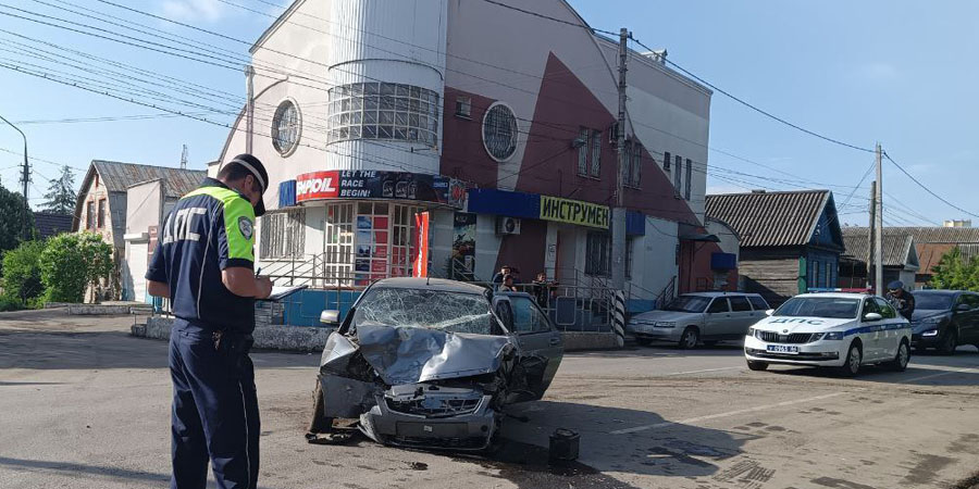В Энгельсе виновник смерти пешехода заявил о потере сознания за рулем