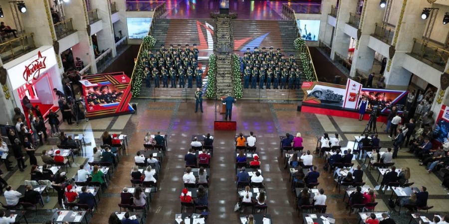 Литневская: В «Диктанте Победы» участвовали все поколения – от школьников до ветеранов