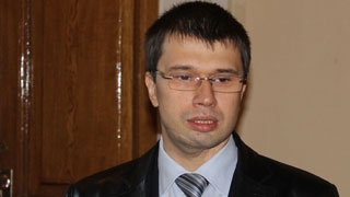 Малышев собирается «обналичить» деньги! Да поможет ему бог!