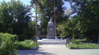 В парке Хвалынска без согласования с жителями и депутатами хотели установить памятник
