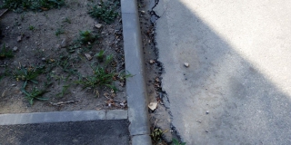 Саратовцы пожаловались на незавершенный ремонт на улице Кузнечной