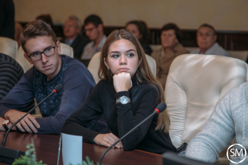 Кинорежиссер Николай Досталь встретился со студентами СГЮА