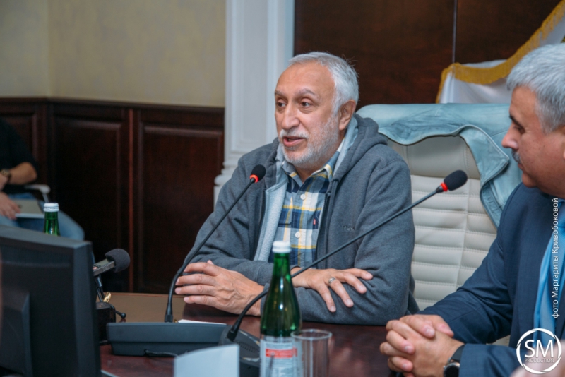 Кинорежиссер Николай Досталь встретился со студентами СГЮА