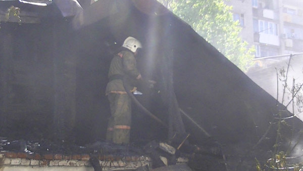 Пожар на Некрасова локализован, площадь возгорания составила 200 кв. м